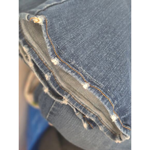 Lucky Brand Dungarees Blue Bootcut Mid Rise Denim Blue Jeans Size 14/32 - Picture 7 of 7